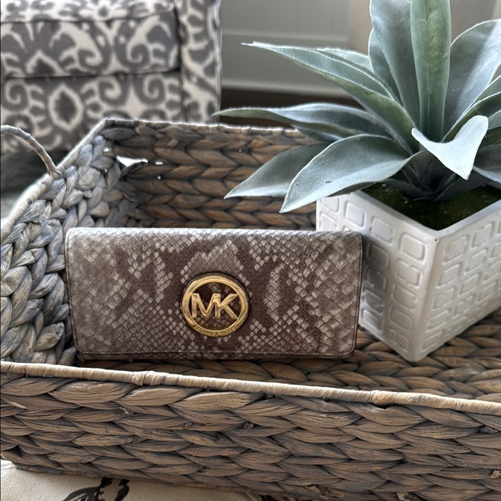 EUC Michael Kors Grey and Gold Faux Python Pattern Flap Wallet!!